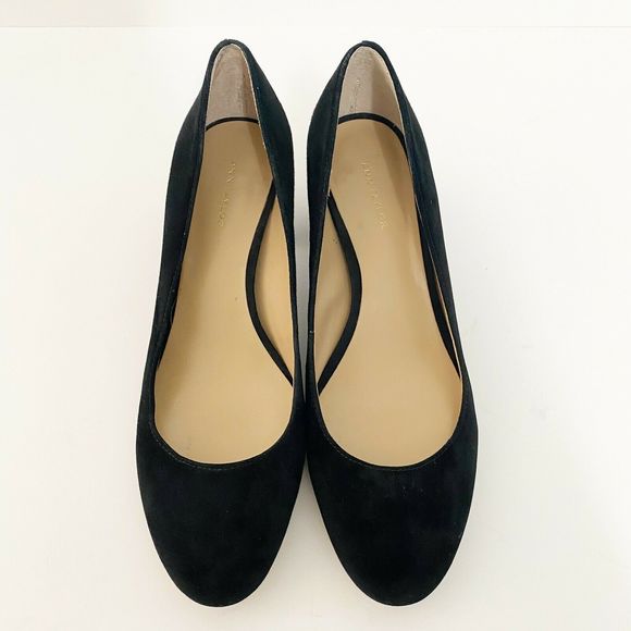 Ann Taylor Navy Blue Heels with Tortoise Block Heel - Picture 4 of 8